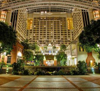 Interior Courtyard of Gaylord National Harbor