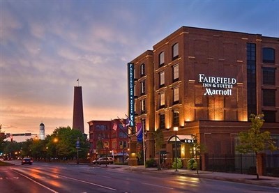 Fairfield Inn & Suites-Baltimore Downtown/Inner Harbor exterior night view Photo