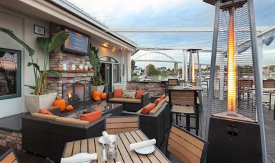 Chesapeake Inn Restaurant Terrace Photo